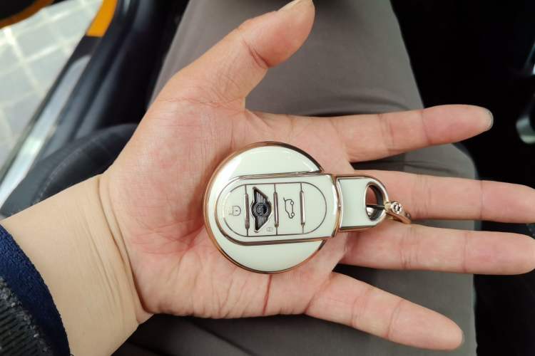 Used MINI 2016 1.5T COOPER Avant-Garde