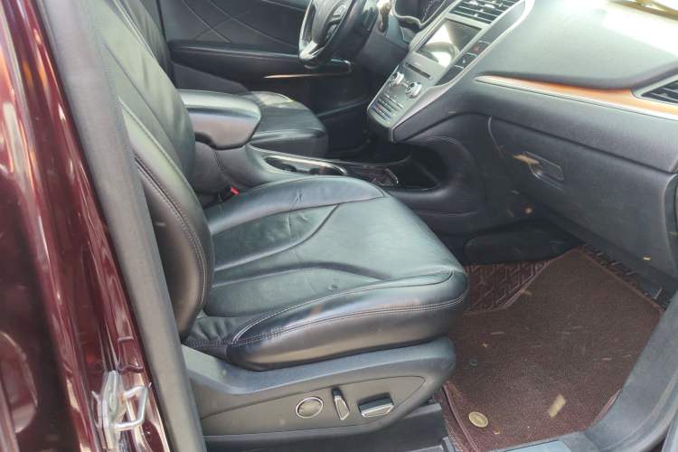 Used Lincoln MKC 2016 2.0T Two-Wheel Drive Luxury Edition