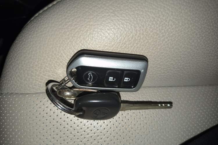 Used Toyota Prado 2010 2.7L Automatic Standard Edition
