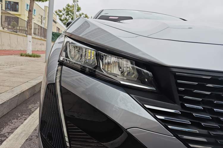 Used Peugeot 408X 2023 Gravity Edition