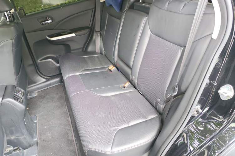 Used Honda CR-V 2015 2.4L two-wheel drive luxury version Left Rear Seat