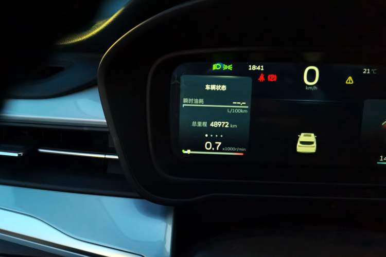 Used Geely Auto Jiajie 2023 Geely Jiaji L 1.5TD DCT Luxury Model Odometer Close Up