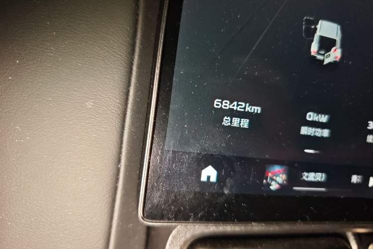 Used iCAR V23 2025 501 Four-Wheel Drive Advanced Version Odometer Close Up