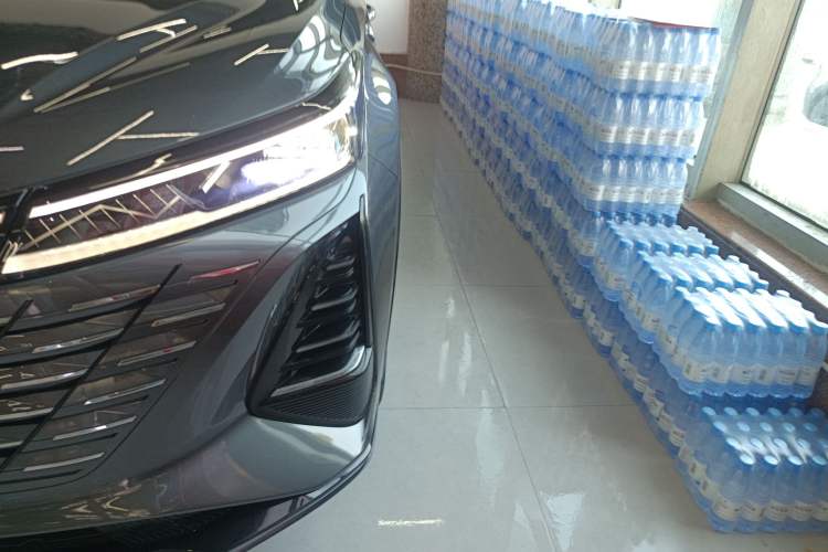 Used Changan CS75 PLUS 2024 3rd Generation Champion Edition 1.5T Intelligent Drive Dynamic Model