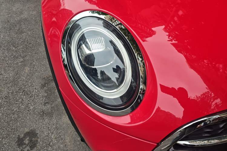 Used MINI 2018 2.0T COOPER S Artist Five-Door Edition Right Front Headlight