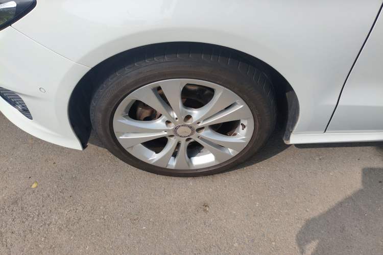 Used Mercedes-Benz B-Class 2015 B 200 Fashion Model