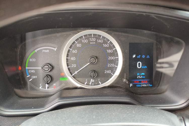 Used Toyota Levin 2019 Dual-Engine 1.8H E-CVT Entry-Level Model China V Standard Instrument Cluster