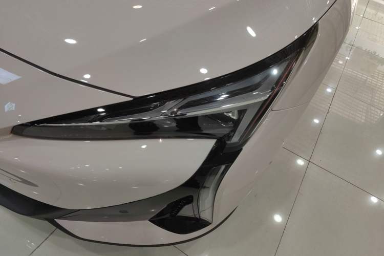 Used ARCFOX Alpha S5 2024 708MAX 200kW