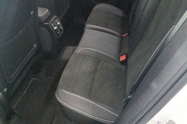 Used Volvo XC40 New Energy 2024 Long-Range PRO Version
