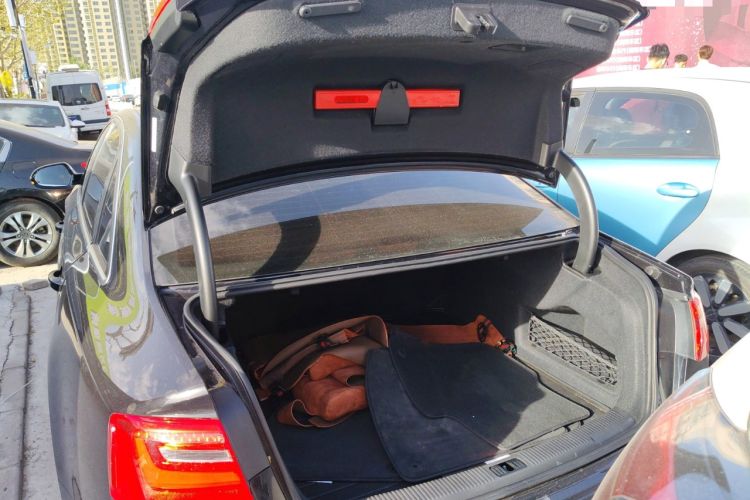 Used Audi A6L 2014 TFSI Standard Model Trunk