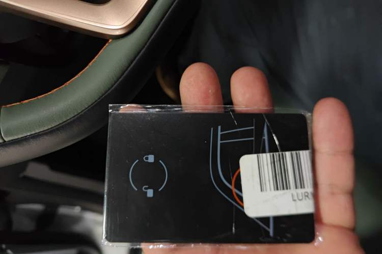 Used iCAR 03 2024 472km Four-Wheel Drive Long-Range Smart Enjoyment Version
