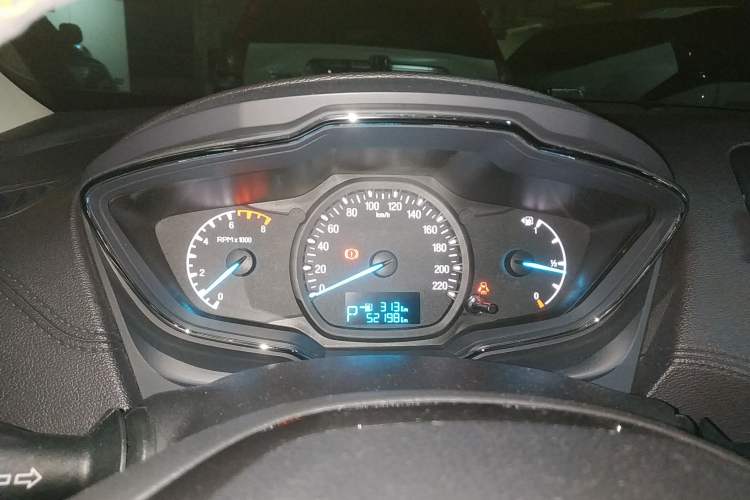 Used Ford Escort 2015 1.5L Automatic Fashion Model
