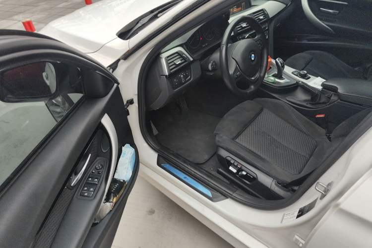 Used BMW 3 Series 2017 320i M Sport