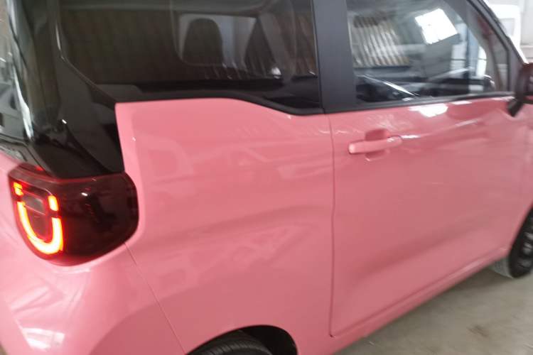 Used Chery New Energy QQ Ice Cream 2022 120km Conical Shape Lithium Iron Phosphate