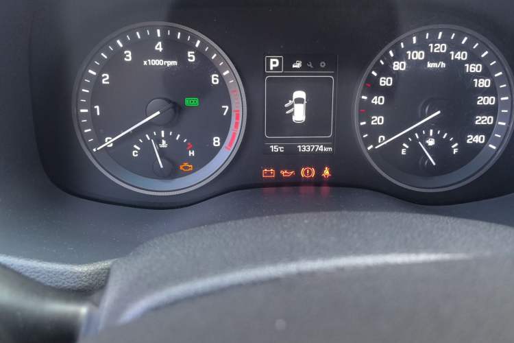 Used Hyundai Tucson 2015 1.6T Dual-Clutch Two-Wheel-Drive Comfort Model