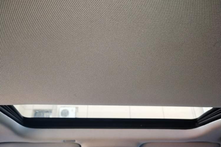 Used Cadillac ATS-L 2017 28T Fashion Edition Headliner