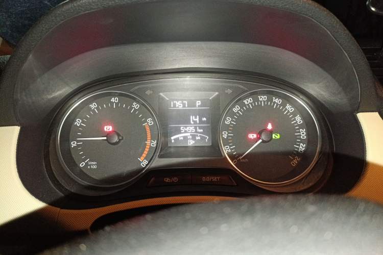 Used Skoda Fabia 2015 1.4L Automatic Chuanxing Edition
