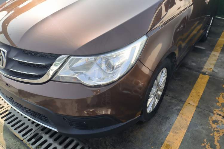 Used Baojun 730 2014 1.5L Manual Standard Version 8 Seats
