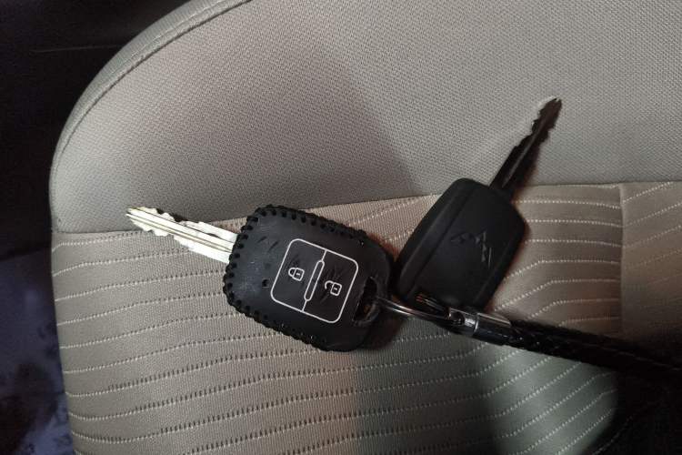 Used Wuling Hongguang V 2021 1.5L Refreshed Enjoyment Edition LAR
