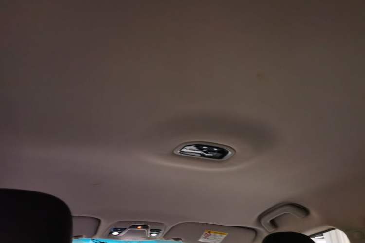 Used Geely Auto Vision S1 2019 Upgraded Model 1.5L Manual Elite Version
