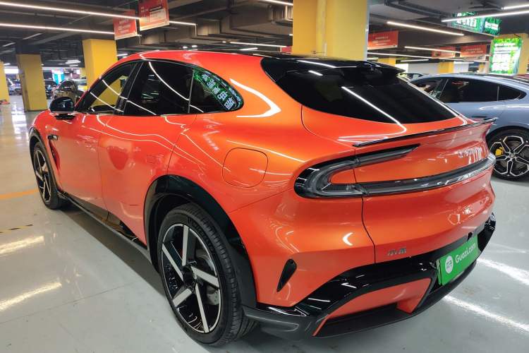 Used Xiaomi Auto YU7 2025 Ultra-Long Range High-Performance All-Wheel-Drive Max Edition
