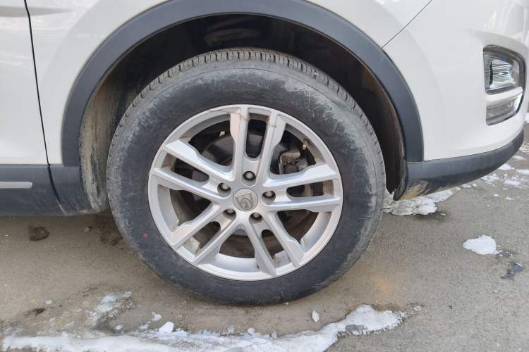 Used Baojun 560 2016 1.8L Manual Comfort Edition