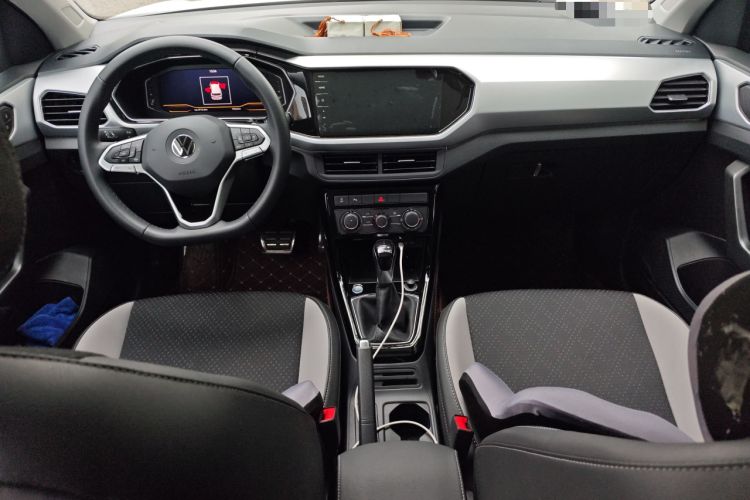 Used Volkswagen Tacqua 2021 280TSI DSG R-Line Connected Version
