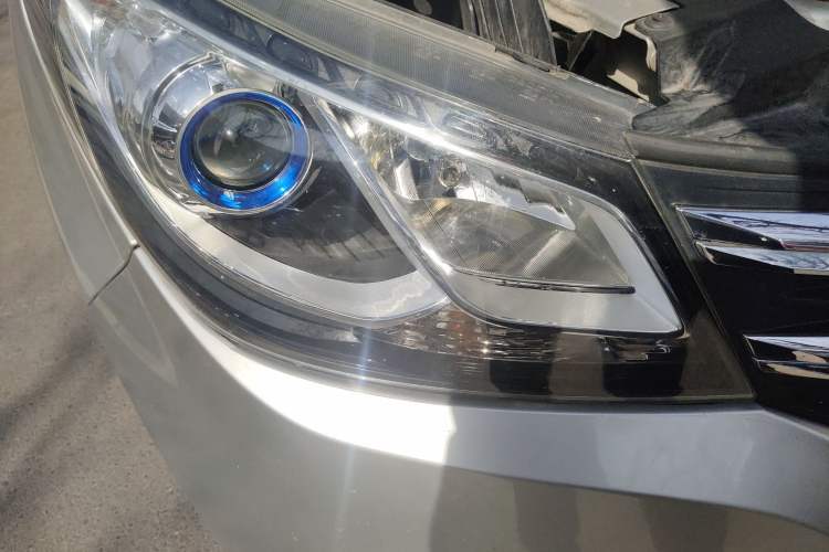 Used SAIC MAXUS G10 2022 2.0T Automatic Smart Enjoyment Version Gasoline 7 Seats