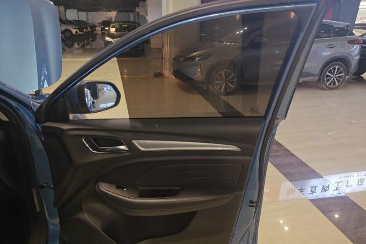 Used Roewe RX3 2018 1.6L CVT Internet Smart Edition
