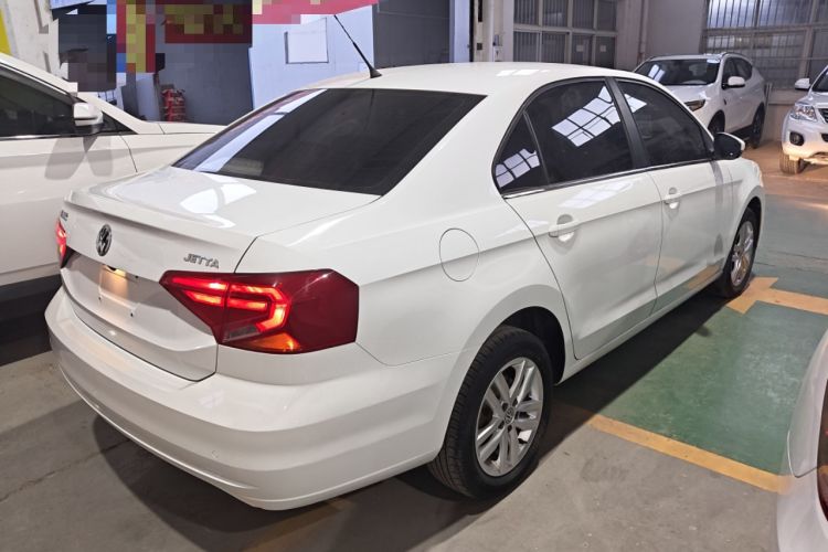 Used Volkswagen Jetta 2019 Dream Edition 1.4L Manual Fashion Version