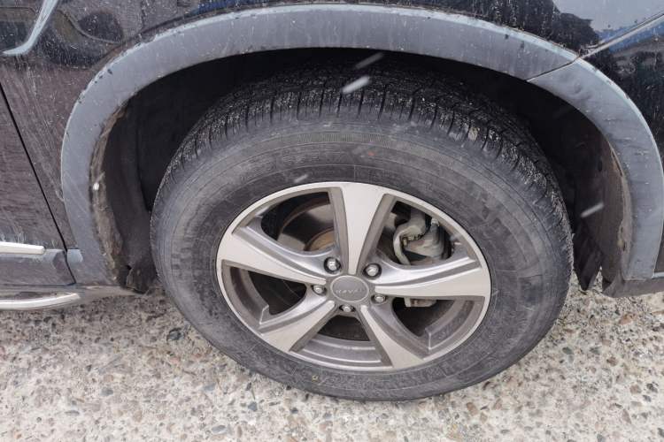 Used Haval H6 2015 Revised Version Sport Edition 1.5T Manual Transmission Two-Wheel Drive Elite Grade Right Front Wheel Hub