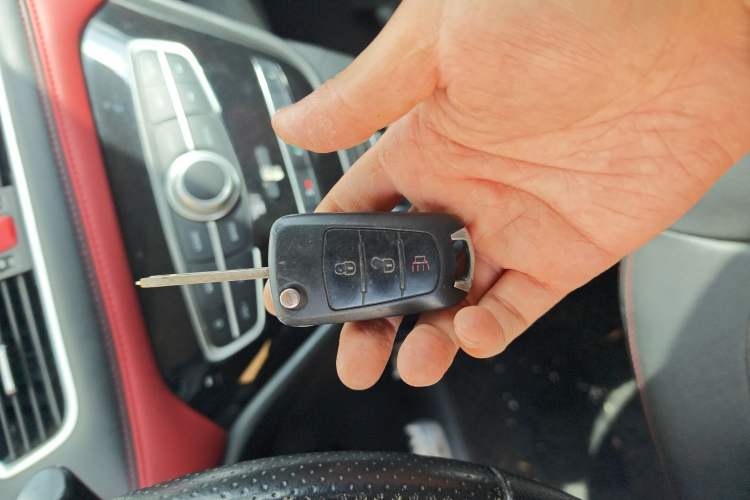 Used Haval H1 2016 Revised Version Blue Badge 1.5L AMT Luxury Edition