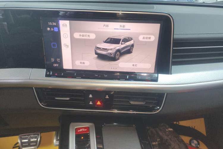 Used Volkswagen Tavendor 2023 380TSI All-Wheel Drive R-Line Journey Edition