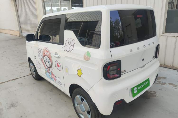 Used Geely Galaxy Panda 2024 Panda Mini 200km Endurance Bear
