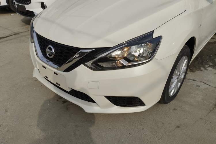 Used Nissan Sylphy 2024 Facelifted Three Classic 1.6XE CVT Comfort Edition Left Front Headlight