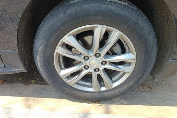 Used Chevrolet Equinox 2018 535T Automatic YuJie Edition Right Front Wheel Hub