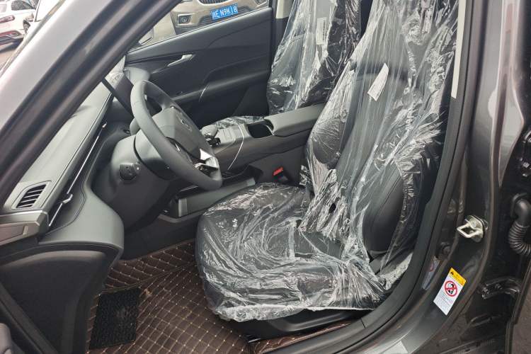 Used CHANGAN Eado 2025 Blue Whale 1.5T 500Bar Prestige Model Left Front Seat