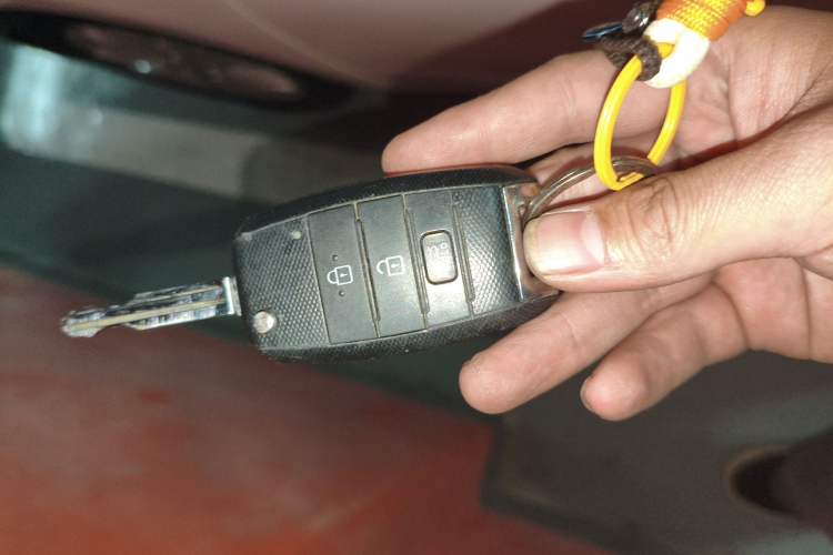 Used Kia K3 2016 1.6L Automatic GLS Vehicle Key