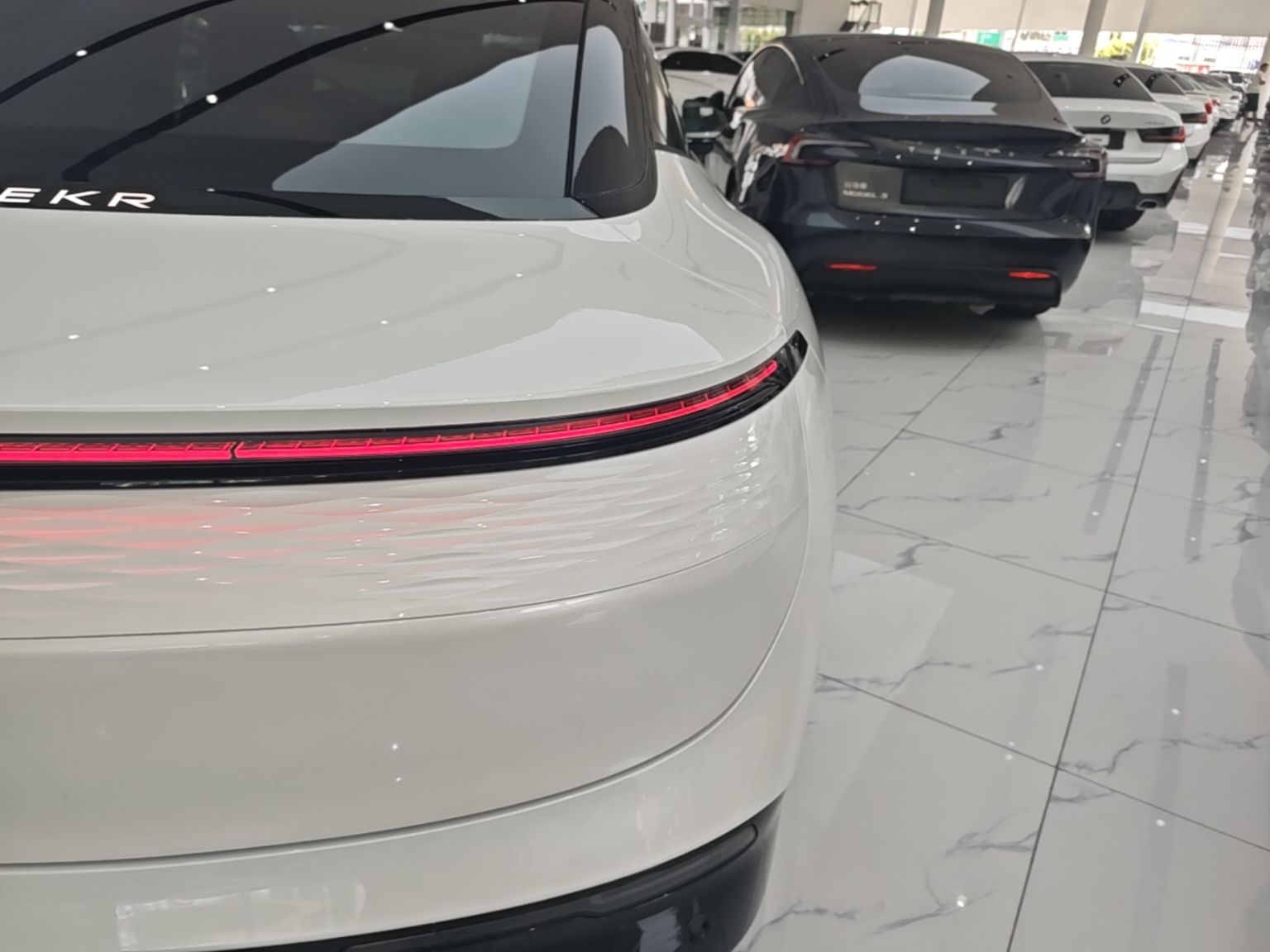 Zeekr 007 2025 Long-Range Rear-Wheel-Drive Intelligent Driving Version 100 kWh — снимка 9