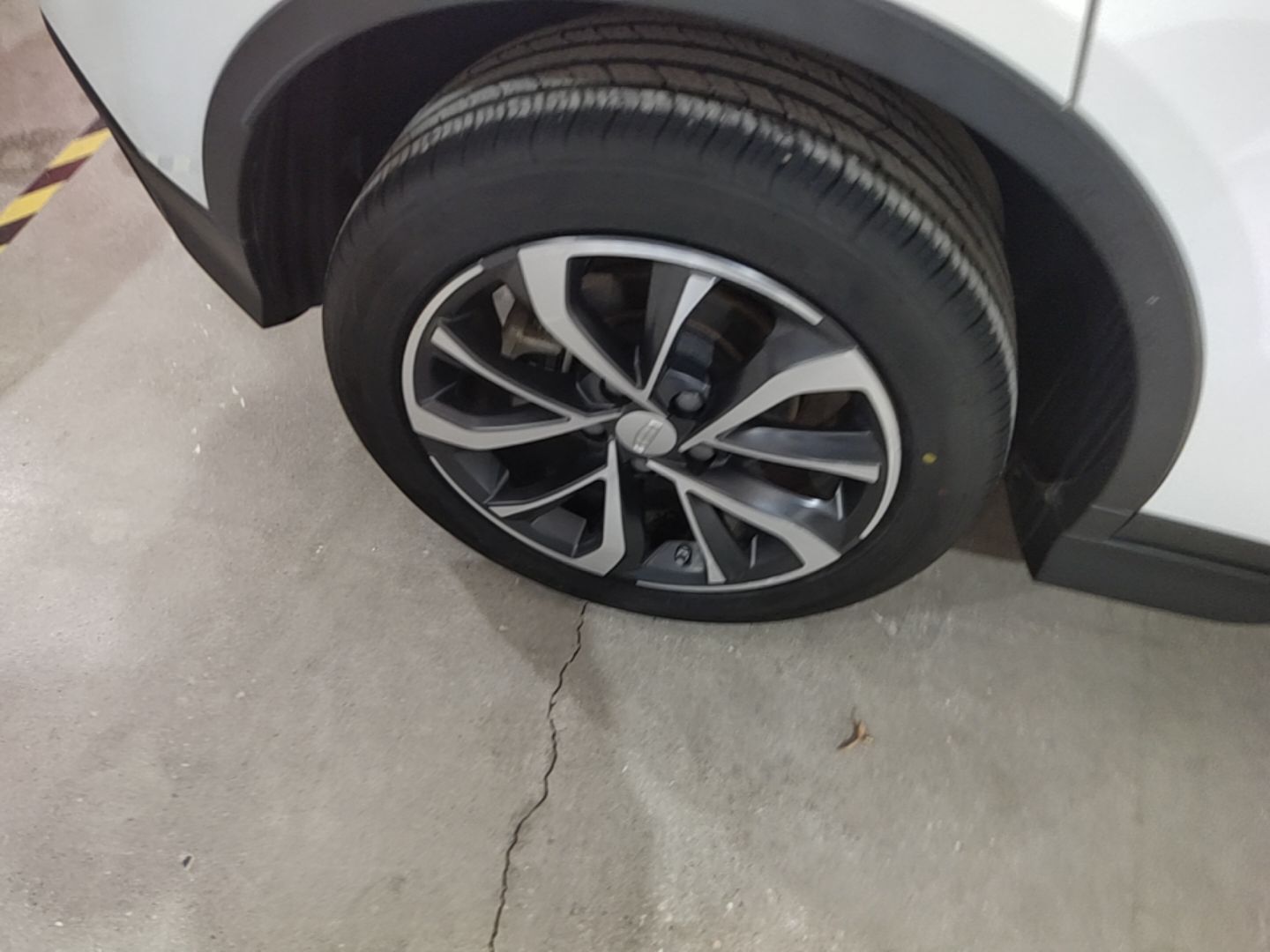 Geely Auto Emgrand S 2022 1.4T CVT Crossover Player Edition — снимка 11
