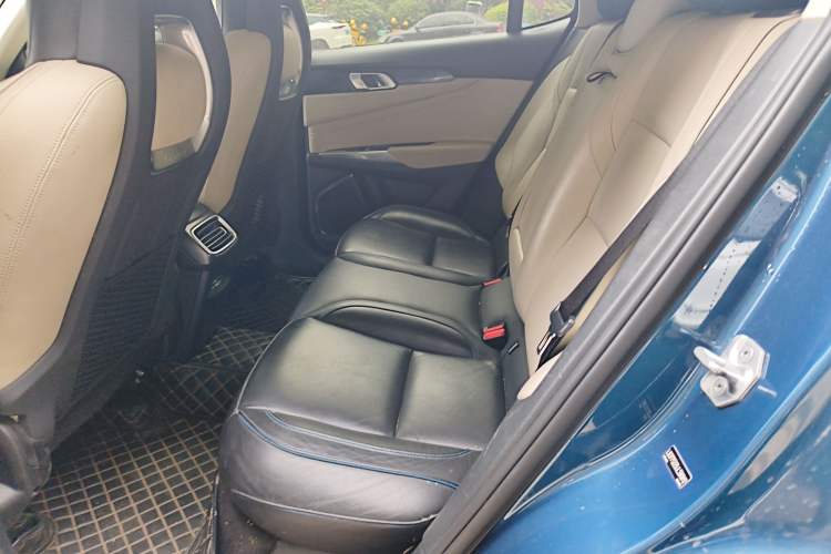 Used Lynk & Co 01 2017 2.0T Two-Wheel Drive Zhaopu Version
