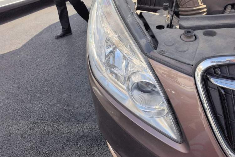 Used Buick GL8 2018 28T Comfort Model China VI Standard