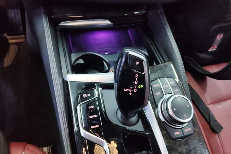 Used BMW 5 Series 2022 Restyled 525Li Luxury Package