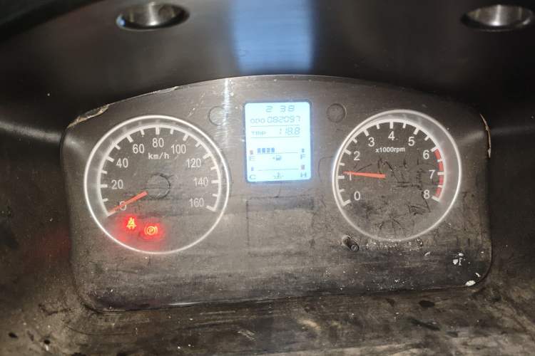 Used Jinbei Hiace X30 2013 1.3L Standard Version
