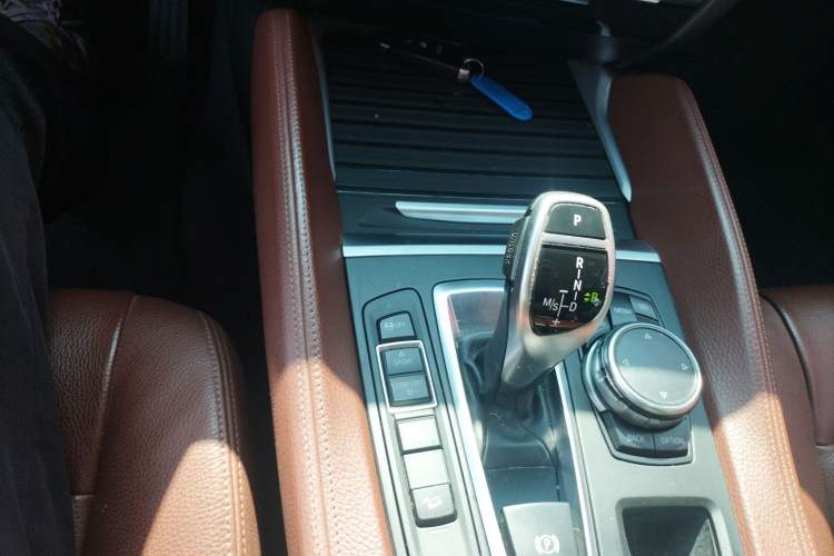 Used BMW X6 2015 xDrive35i Leading Model