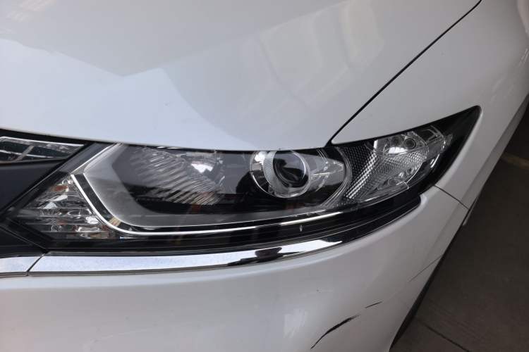 Used Honda Jade 2017 1.8L automatic Comfort version 5 seats Left Front Headlight