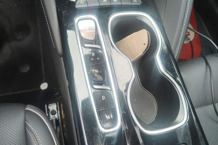 Used Buick Envision 2023 Encore S 552T Two-Wheel Drive Luxury Model