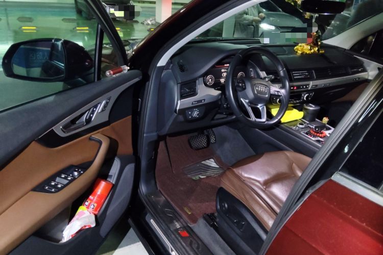 Used Audi Q7 New Energy 2019 55 e-tron Driver Seat