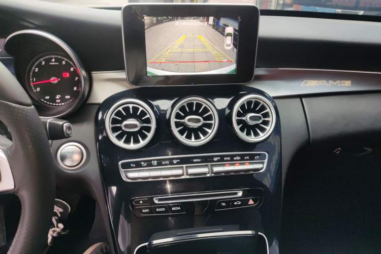 Used Mercedes-Benz C-Class 2017 C 200 Sport Edition Audio And AC Panel