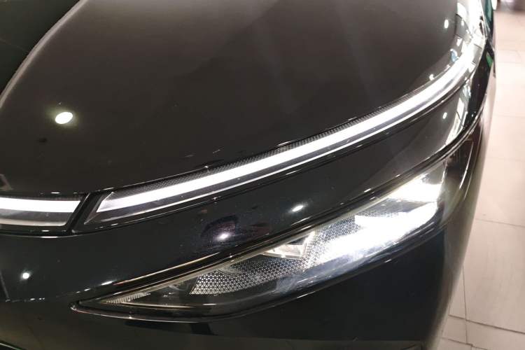 Used XPeng X9 2024 702 Ultra-Long Range Max